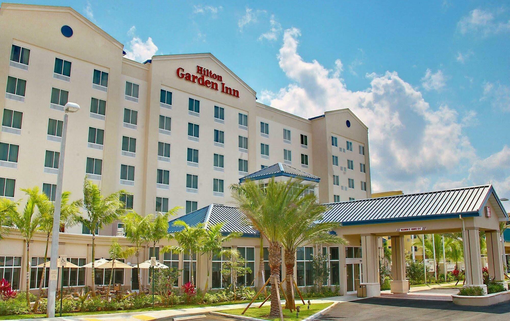 Hilton Garden Inn Miami Airport West Doral Exterior foto
